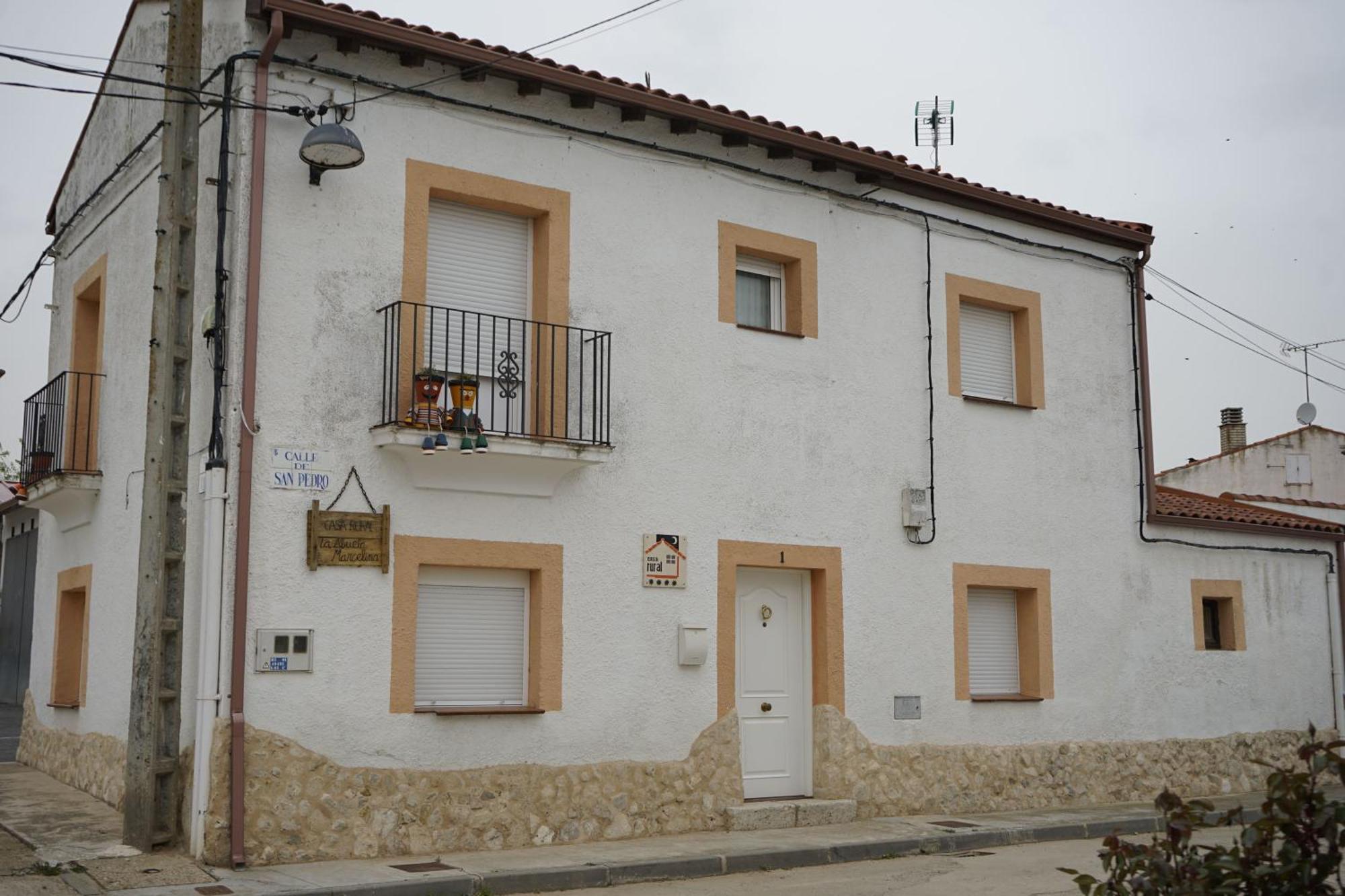 Casa Rural La Abuela Marcelina Фонкастин Экстерьер фото